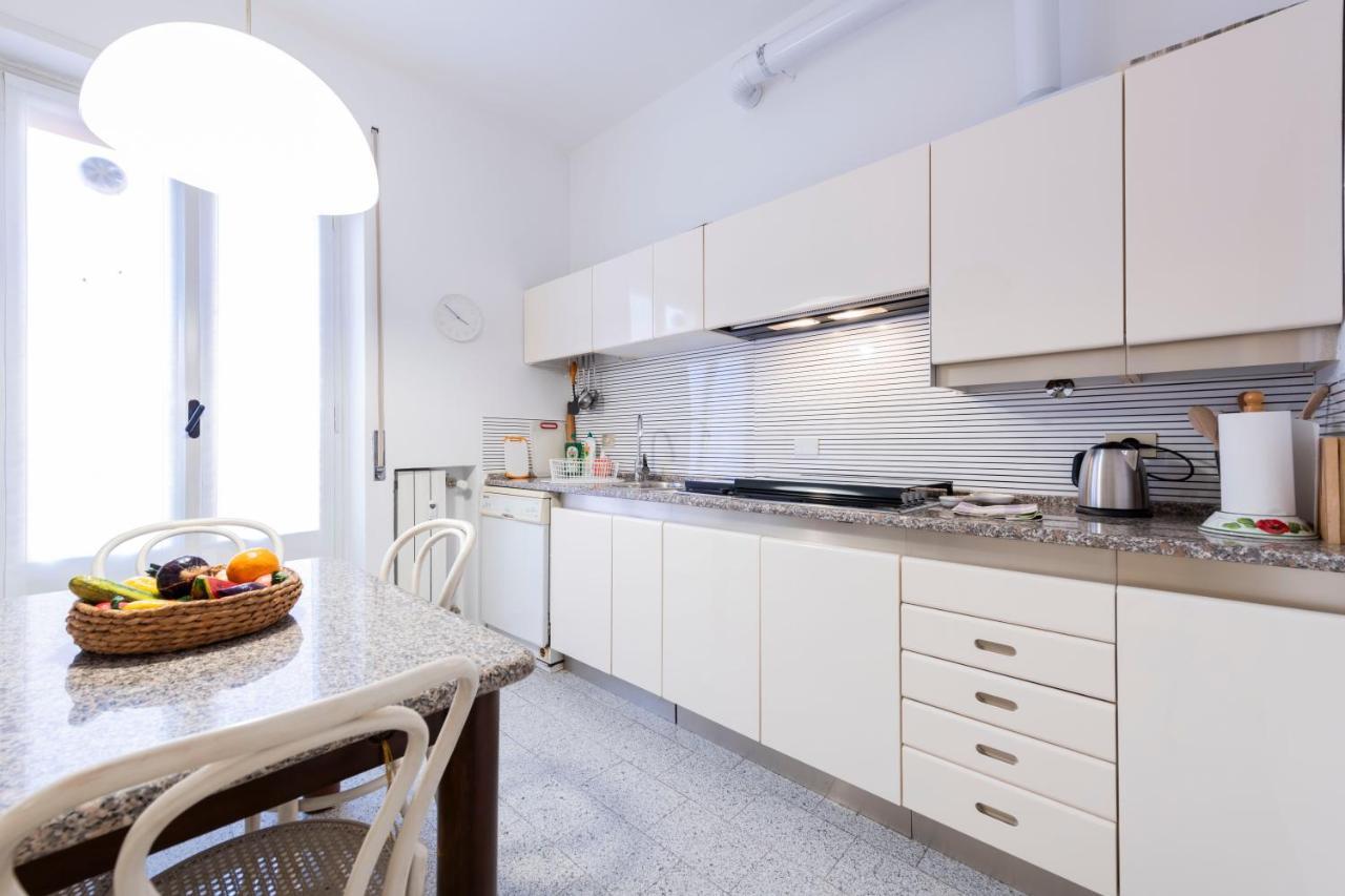 Residenza Astra Lejlighed Verona Eksteriør billede